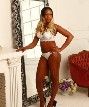 Светика, 21 год